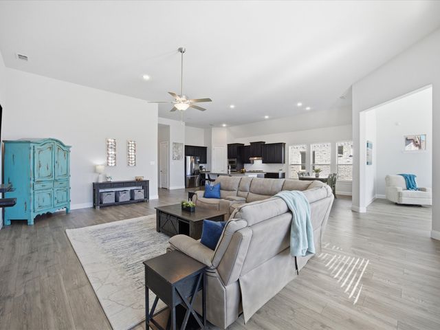 17000 Clover Drive, Celina, TX 75009