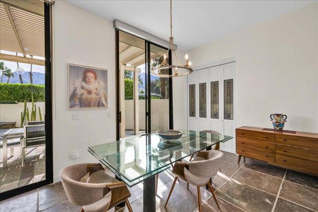 130 W Racquet Club Road 505, Palm Springs, CA 92262