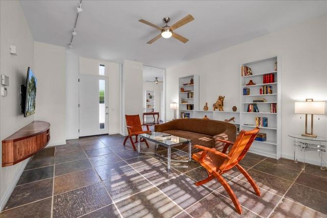 130 W Racquet Club Road 505, Palm Springs, CA 92262