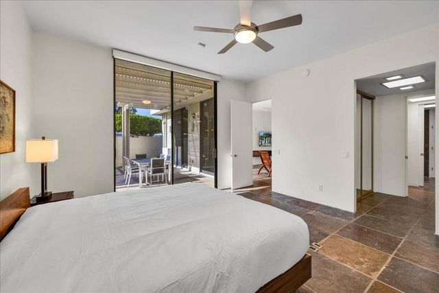 130 W Racquet Club Road 505, Palm Springs, CA 92262