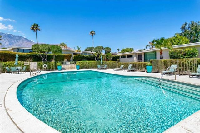 130 W Racquet Club Road 505, Palm Springs, CA 92262