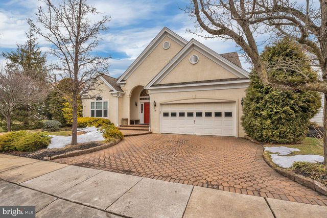 16 LOWELL DR, Marlton, NJ 08053