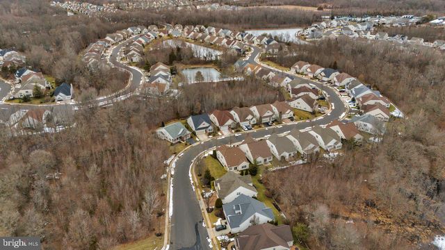 16 LOWELL DR, Marlton, NJ 08053