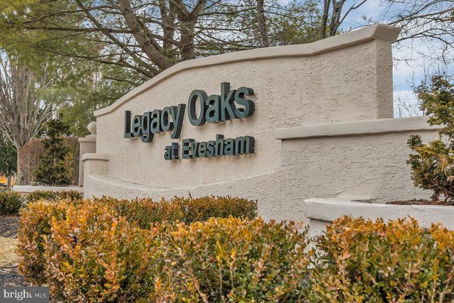 16 LOWELL DR, Marlton, NJ 08053