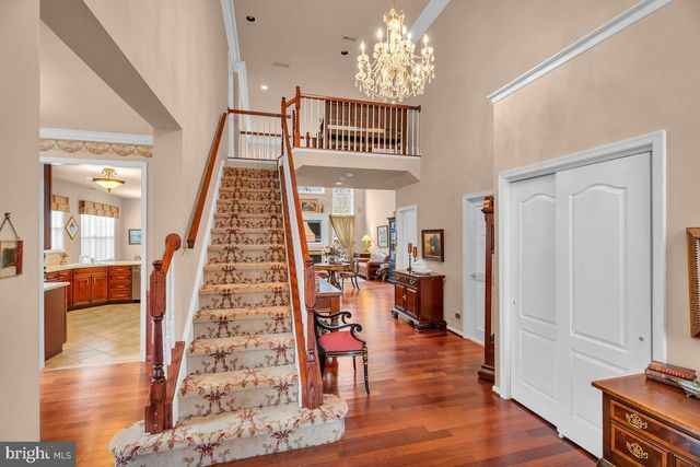 16 LOWELL DR, Marlton, NJ 08053