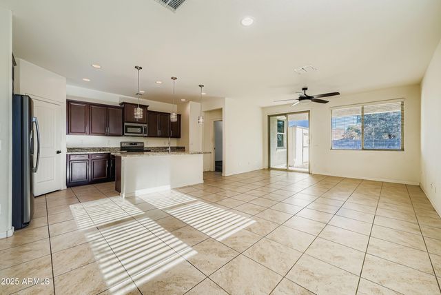 35167 N Braeden Drive, San Tan Valley, AZ 85144