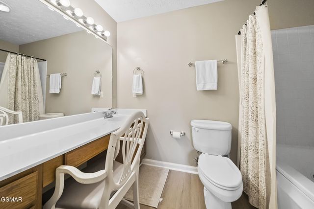 1733 Snapp Road, Sevierville, TN 37862