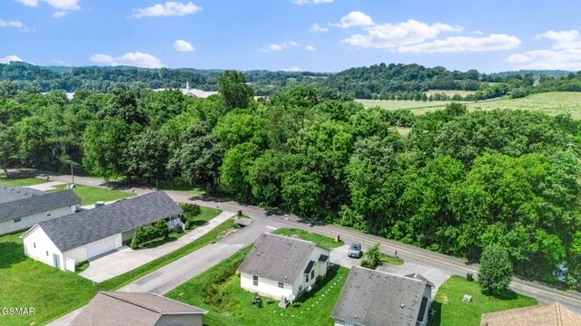 1733 Snapp Road, Sevierville, TN 37862
