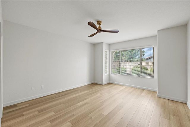 2694 Woodacre Ln, Lincoln, CA 95648