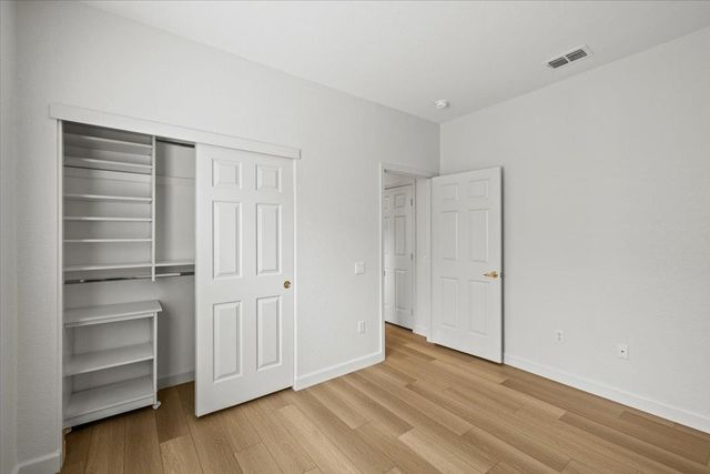 2694 Woodacre Ln, Lincoln, CA 95648