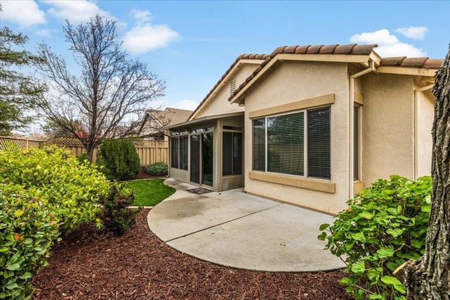 2694 Woodacre Ln, Lincoln, CA 95648