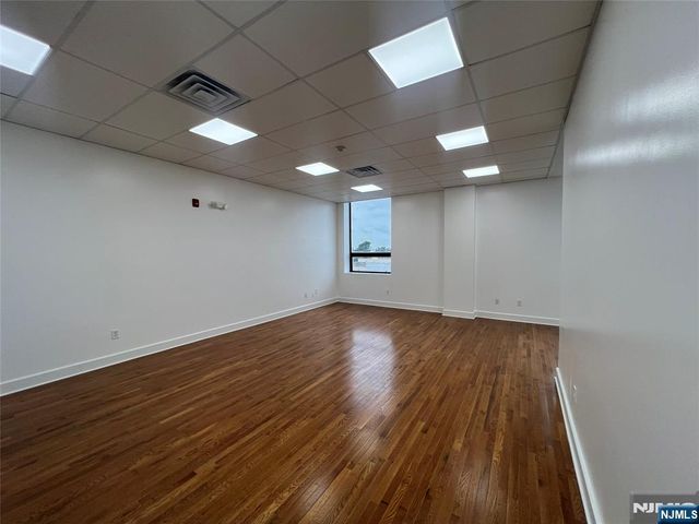 407 39th 501, Union City, NJ 07087