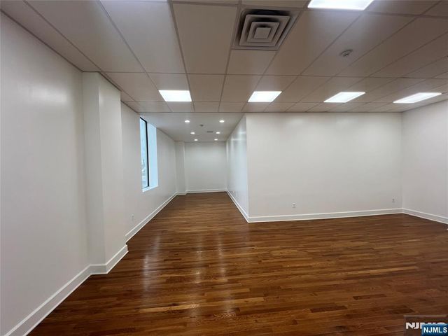 407 39th 501, Union City, NJ 07087