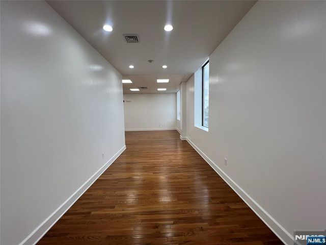 407 39th 501, Union City, NJ 07087