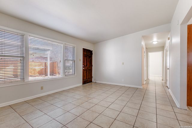 603 Westmoreland Dr, San Antonio, TX 78213