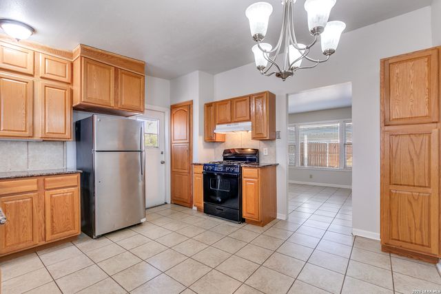 603 Westmoreland Dr, San Antonio, TX 78213