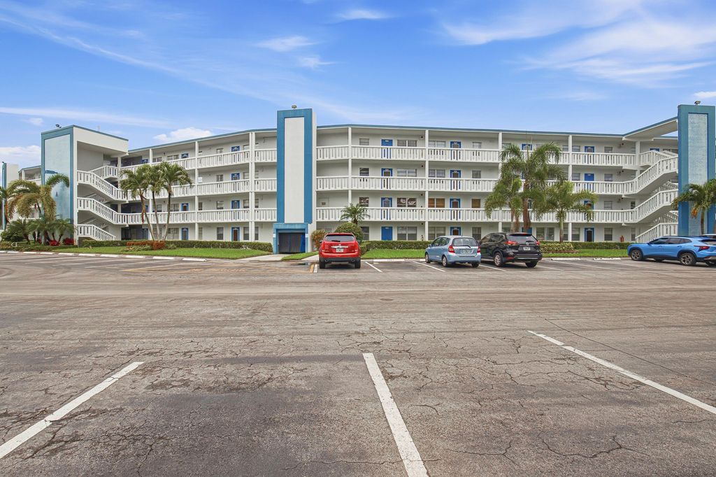 3002 EXETER A, Boca Raton, FL 33434