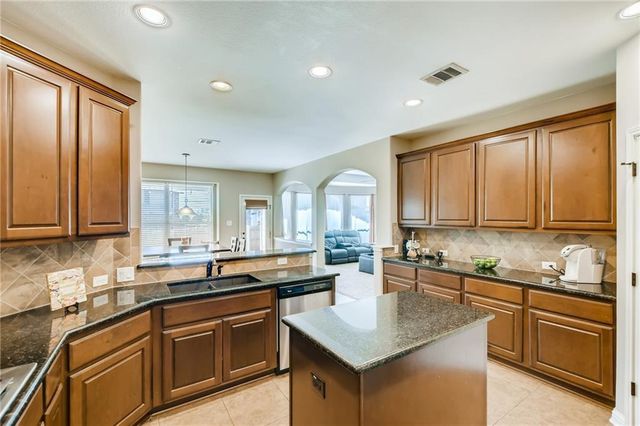 3329 Guadalajara ST, Round Rock, TX 78665