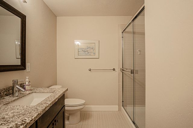 583 Plum Ridge Court, Ashland, OR 97520