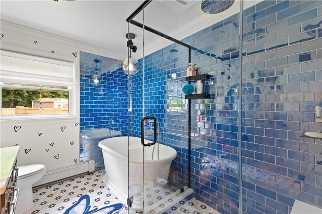 17 Golini Drive, Johnston, RI 02919
