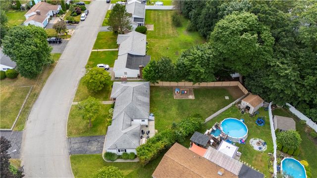 17 Golini Drive, Johnston, RI 02919