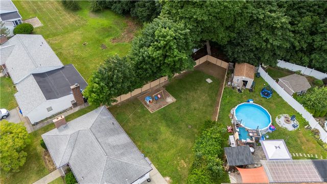 17 Golini Drive, Johnston, RI 02919