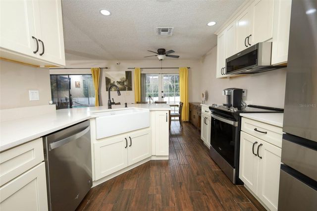 1152 TWIN RIVERS BOULEVARD, Oviedo, FL 32766