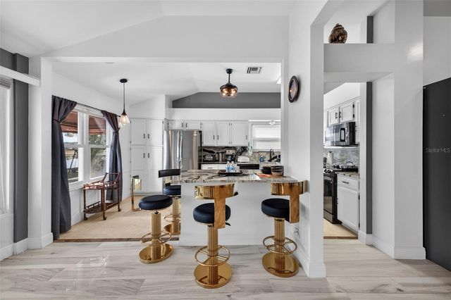 411 DEL MAR DRIVE, Lady Lake, FL 32159