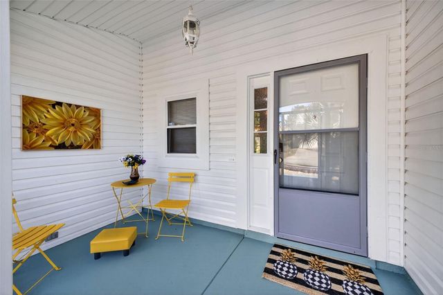 411 DEL MAR DRIVE, Lady Lake, FL 32159