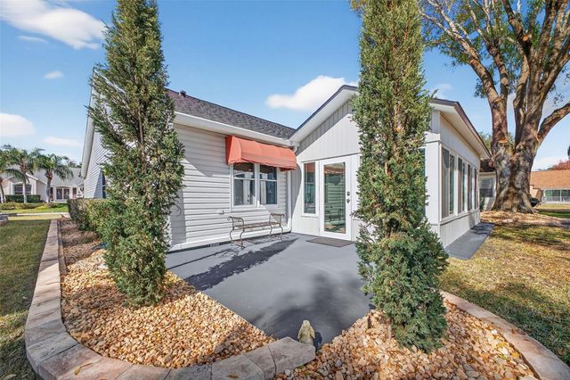 411 DEL MAR DRIVE, Lady Lake, FL 32159