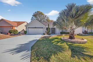 411 DEL MAR DRIVE, Lady Lake, FL 32159