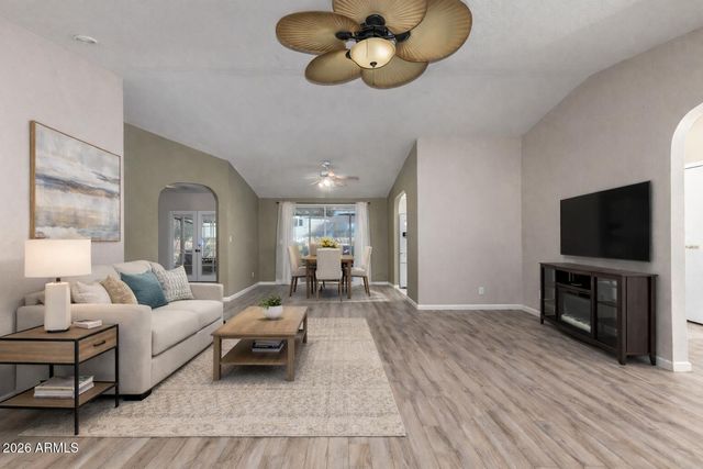 2400 E BASELINE Avenue 44, Apache Junction, AZ 85119