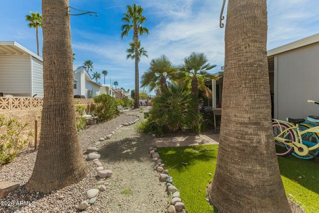 2400 E BASELINE Avenue 44, Apache Junction, AZ 85119