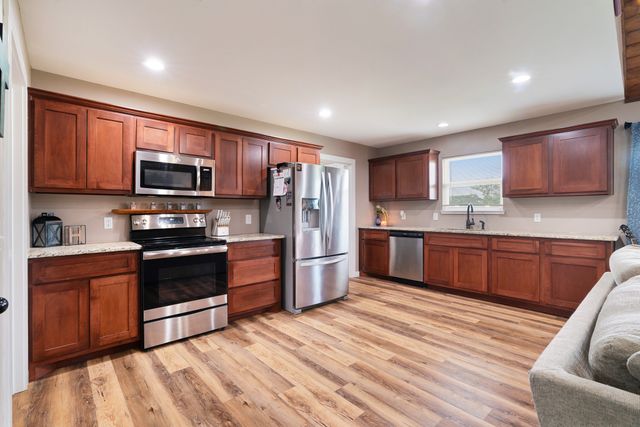 134 Private Road 43790, Paris, TX 75460