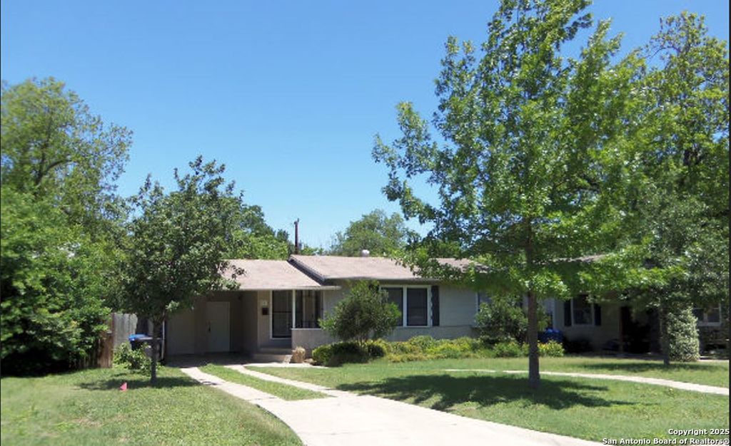 413 Brees, San Antonio, TX 78209
