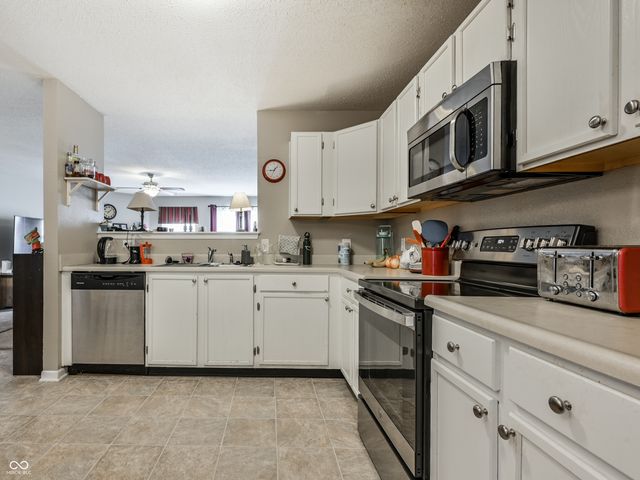 640 Indigo Court, Greenfield, IN 46140