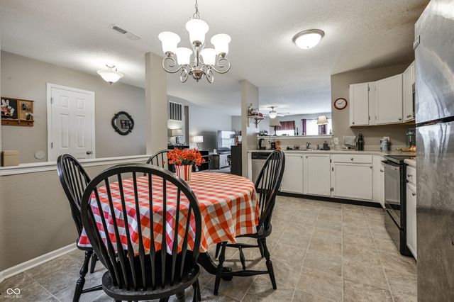 640 Indigo Court, Greenfield, IN 46140