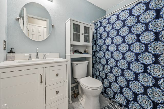 640 Indigo Court, Greenfield, IN 46140