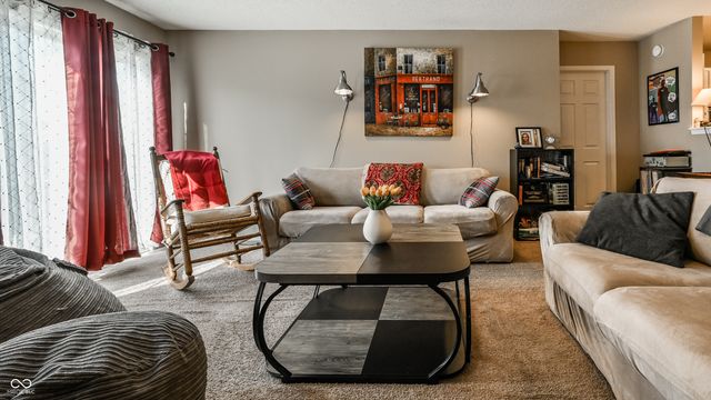 640 Indigo Court, Greenfield, IN 46140