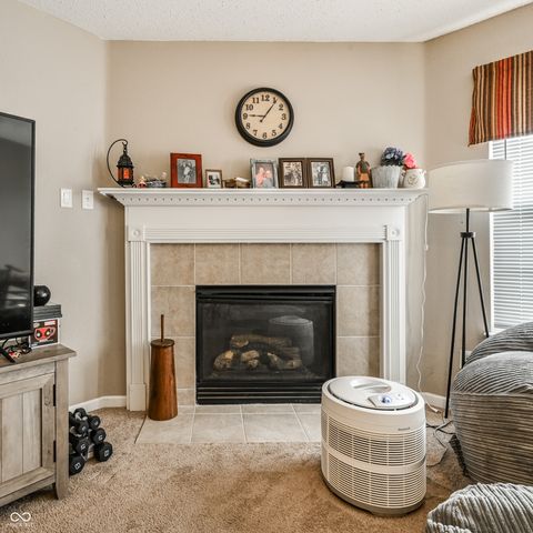 640 Indigo Court, Greenfield, IN 46140