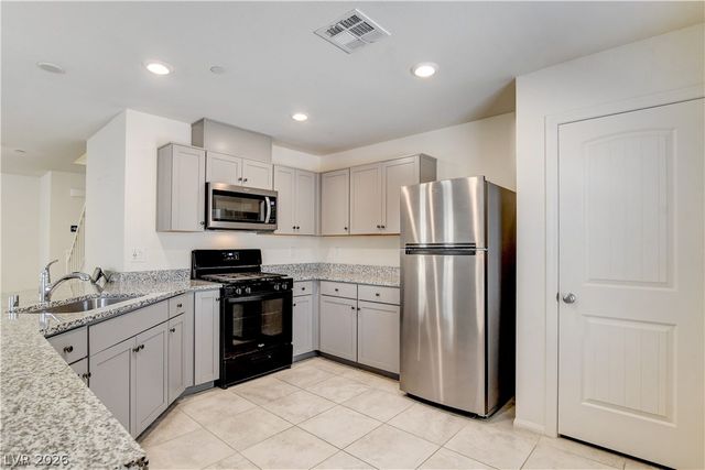 3014 Taranto Heights Avenue, Henderson, NV 89044