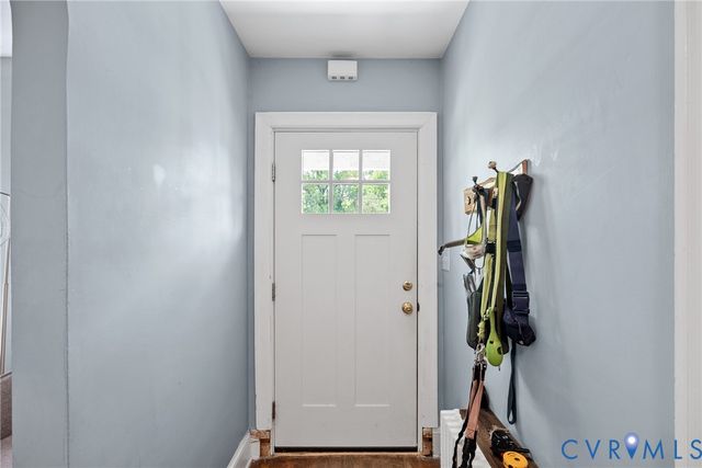 702 Irving St, Farmville, VA 23901