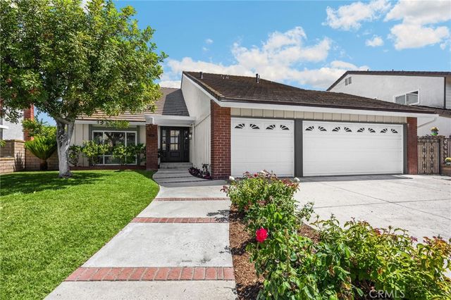 846 Mooncrest, Brea, CA 92821