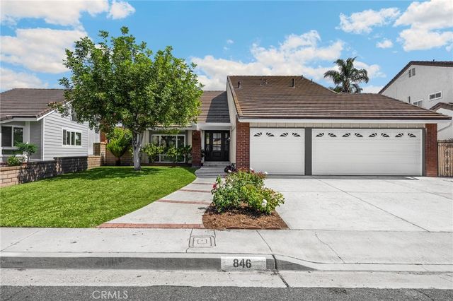 846 Mooncrest, Brea, CA 92821