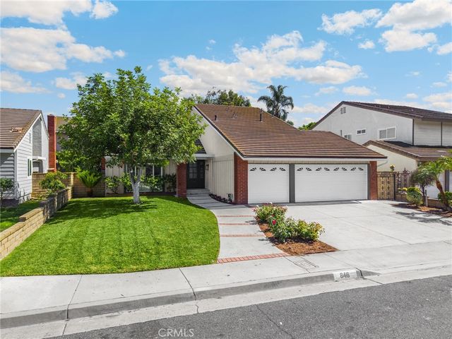 846 Mooncrest, Brea, CA 92821
