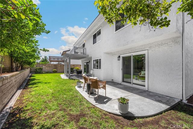 846 Mooncrest, Brea, CA 92821