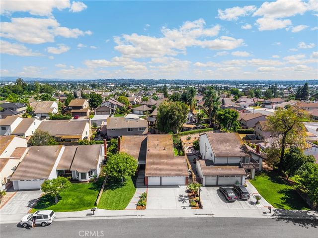 846 Mooncrest, Brea, CA 92821