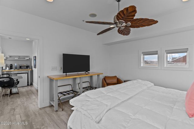 808 S Anderson Boulevard, Holly Ridge, NC 28445