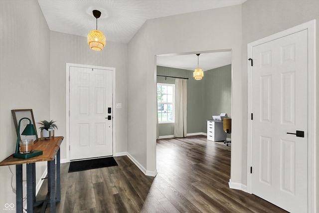 1722 Cape Hatteras Court, Brownsburg, IN 46112
