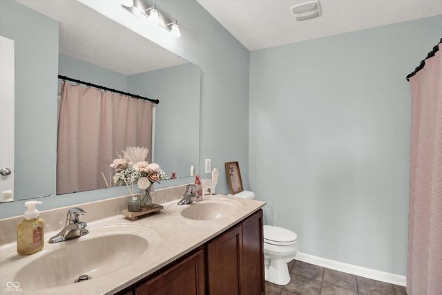 1722 Cape Hatteras Court, Brownsburg, IN 46112